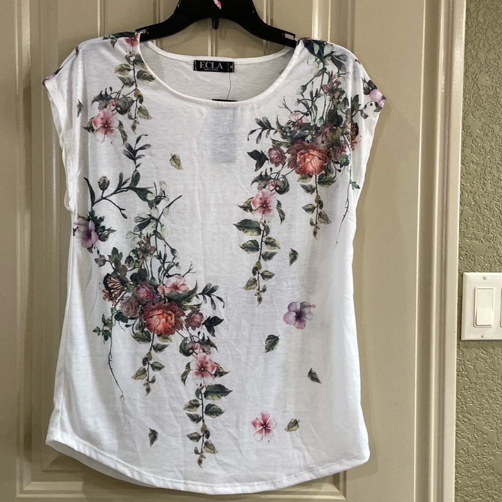 Pullover Tunic by ECLA Brand.  NWT!